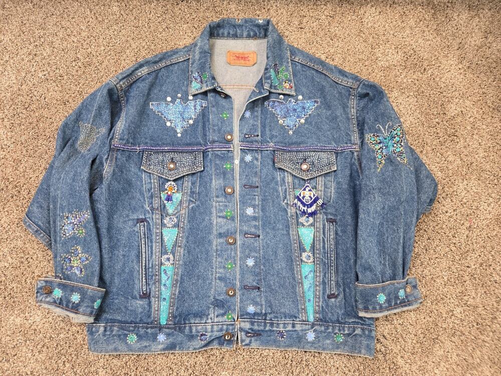 Levis Vtg 1987 Custom Southwestern Denim Trucker Jacket Womans Sz Lg USA Made